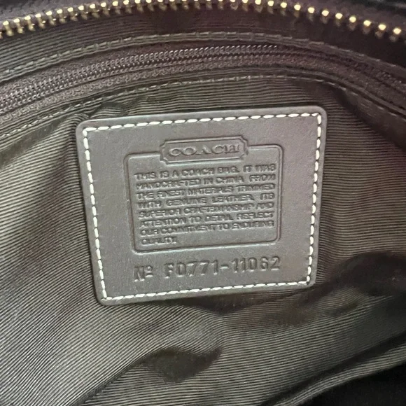 Coach Hampton Top Handle - Picture 12 of 13